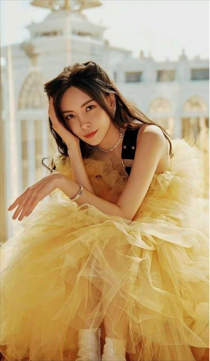 於文文