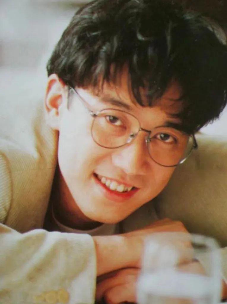 周傳雄