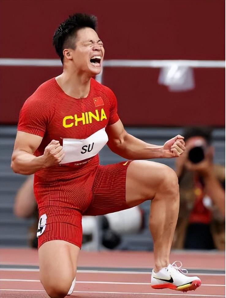 蘇炳添