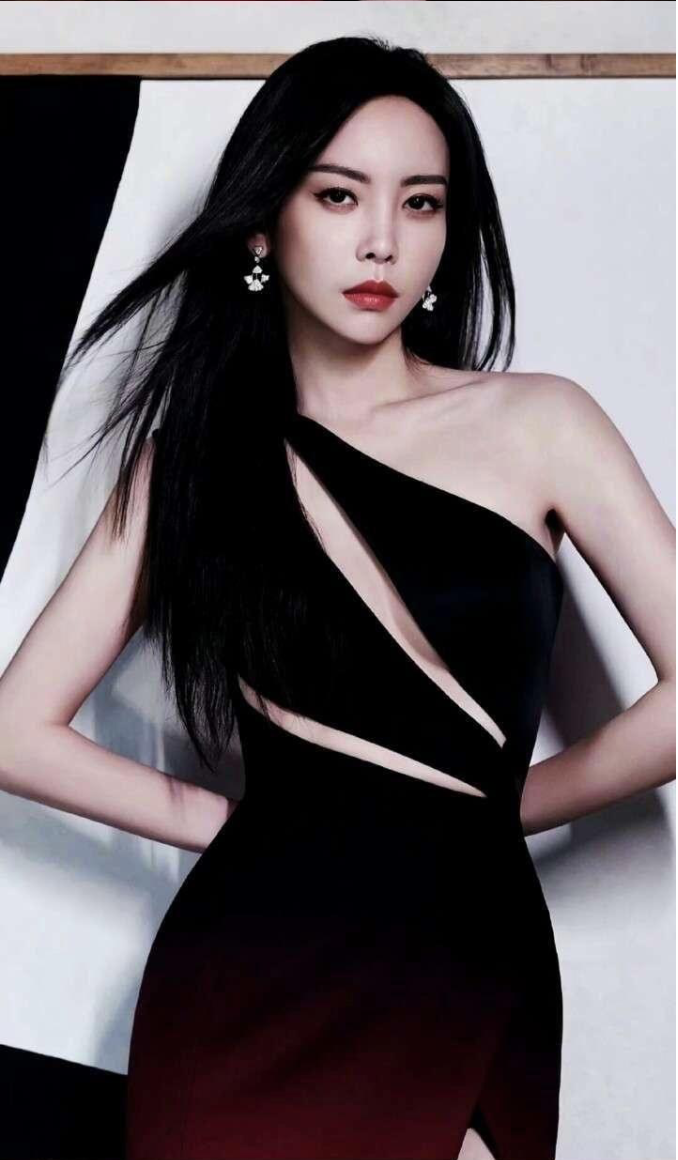 於文文