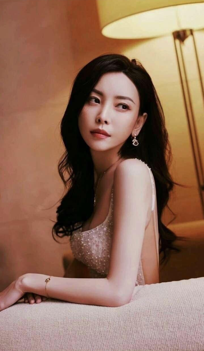 於文文