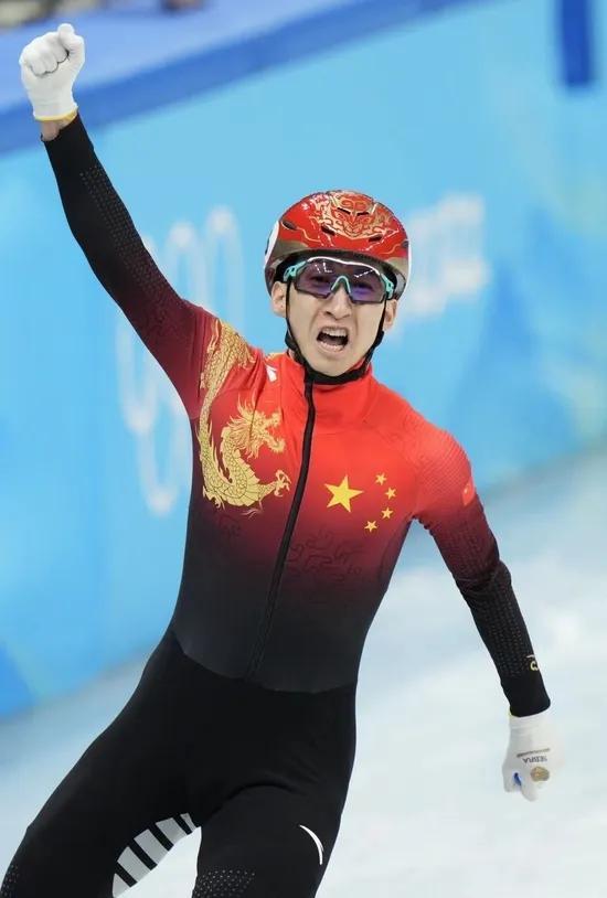 武大靖