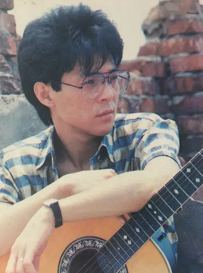 姜育恆