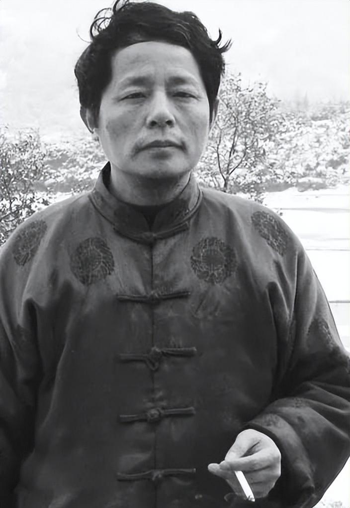陳冰