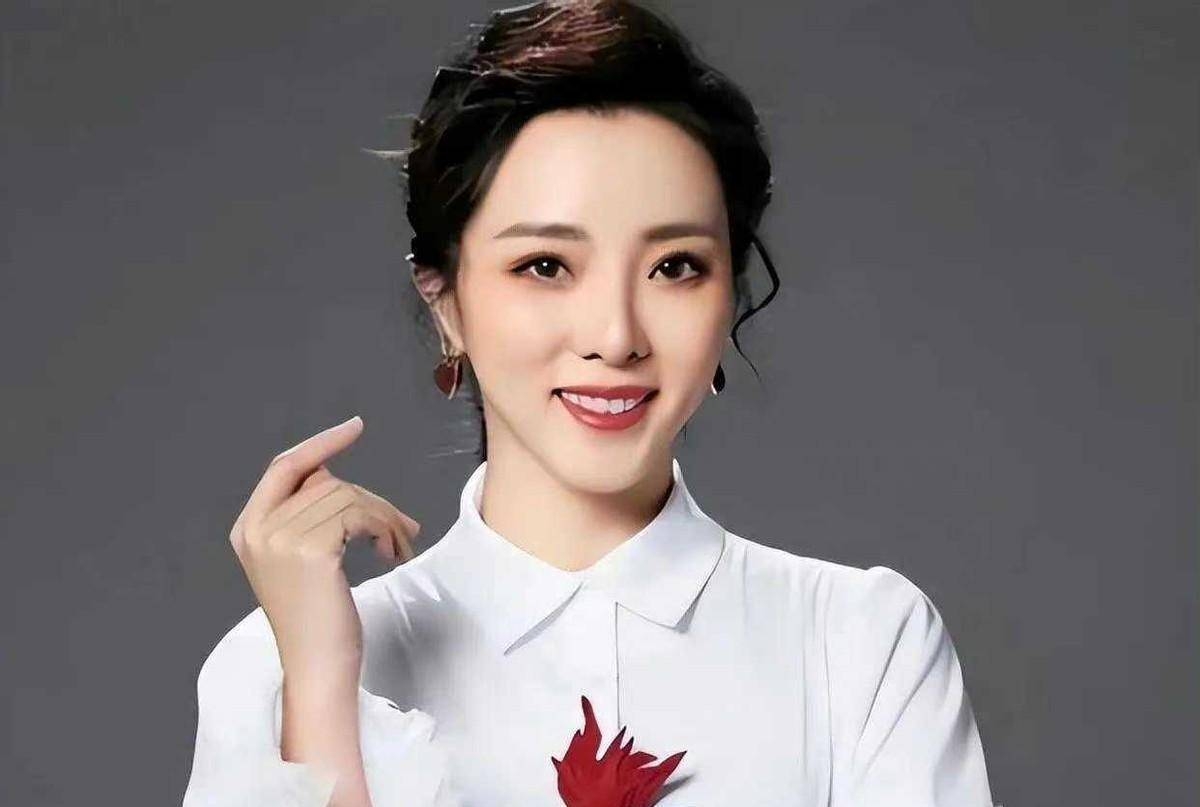 李思思