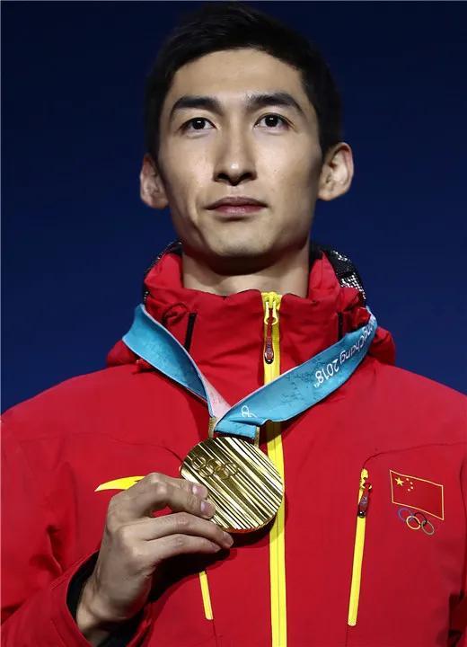 武大靖
