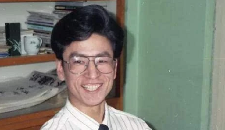 白岩松