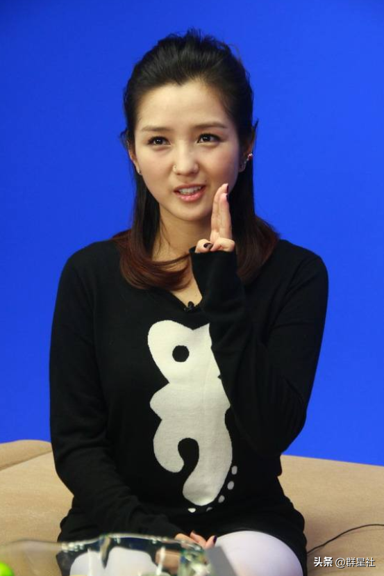 何潔