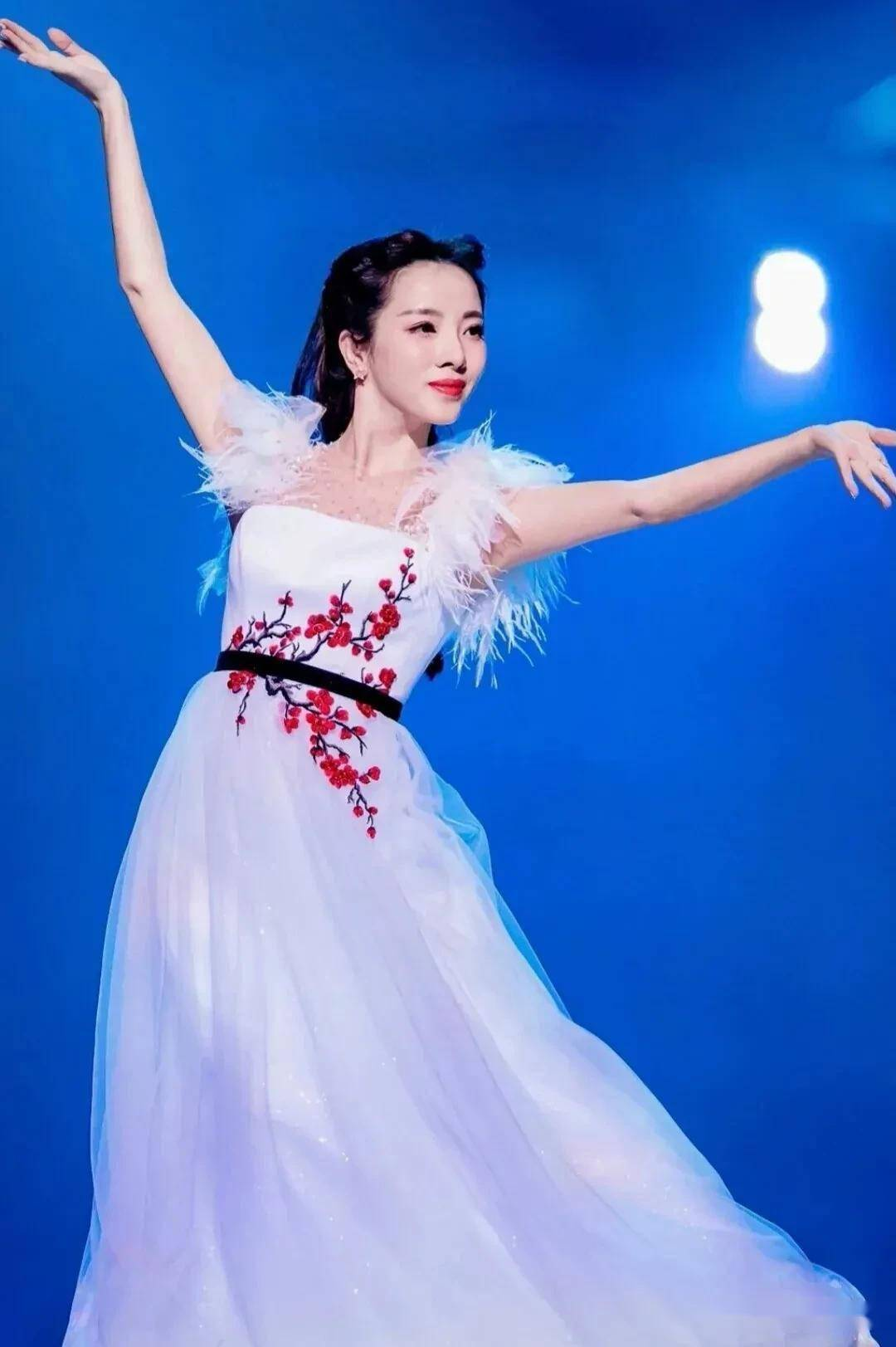 李思思