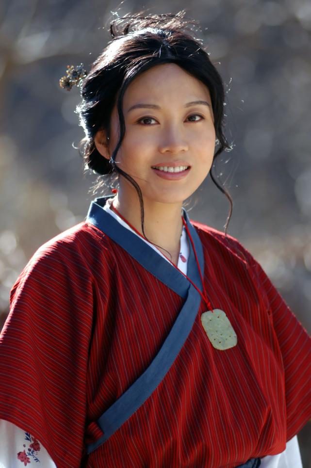 鍅妮