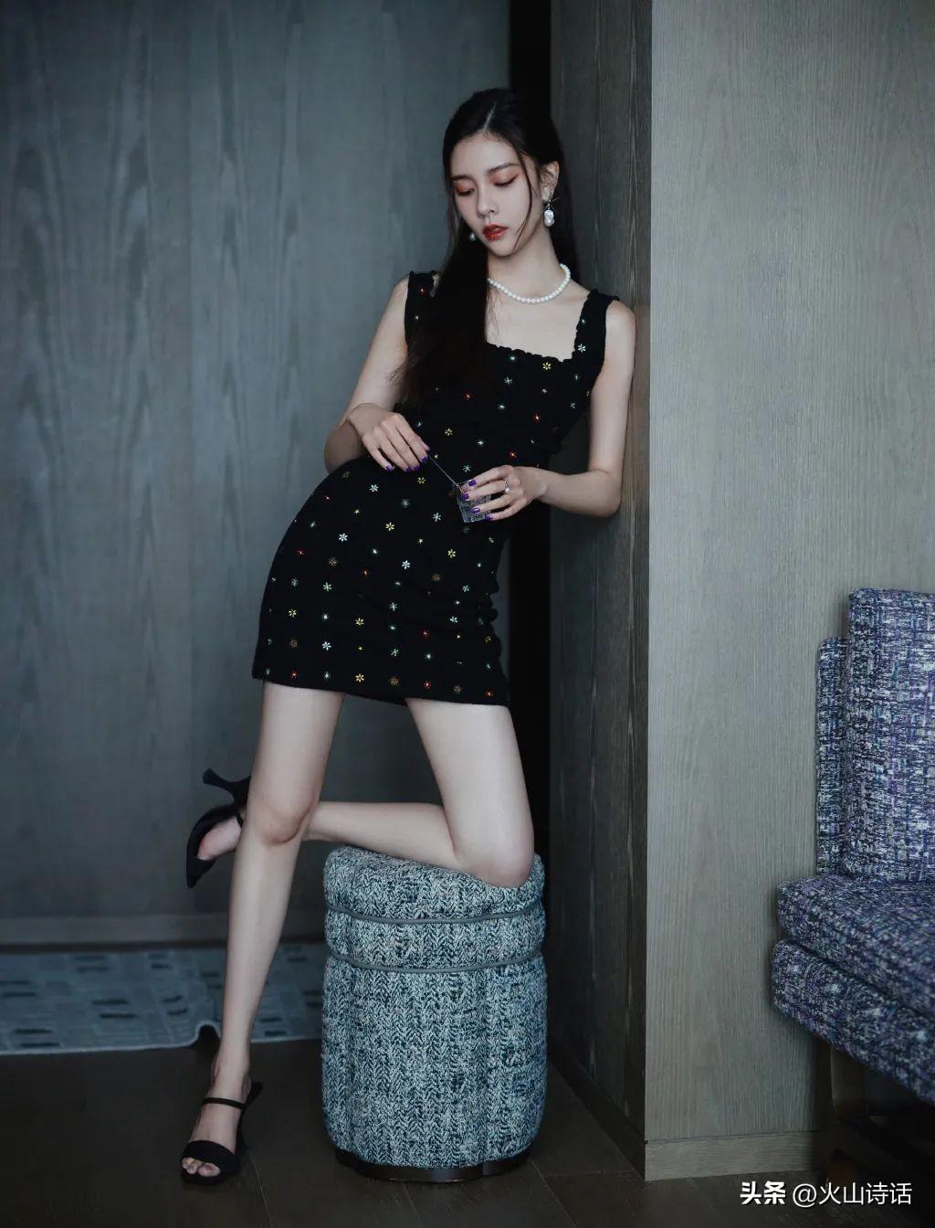 宋妍霏