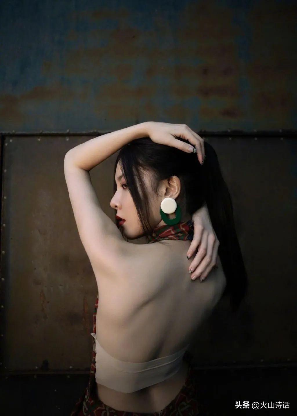 宋妍霏