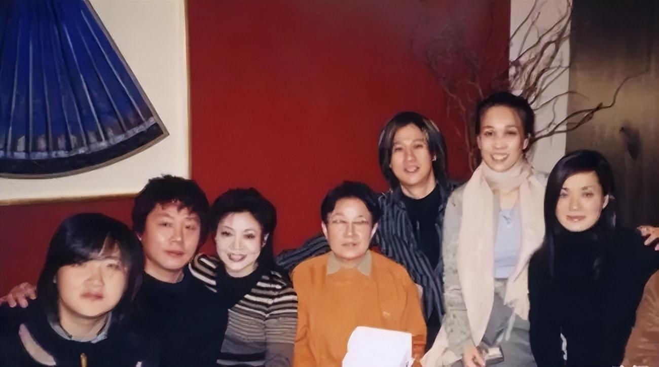 毛阿敏