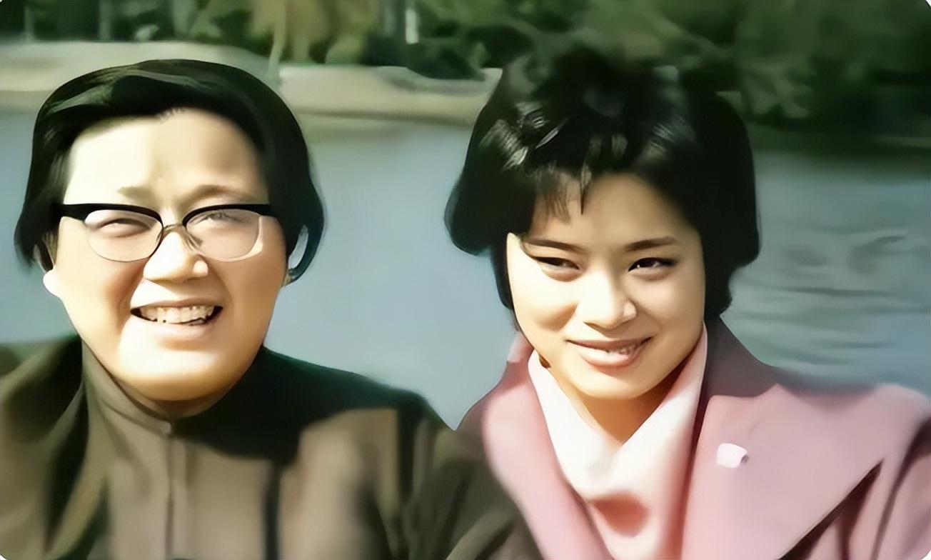 毛阿敏