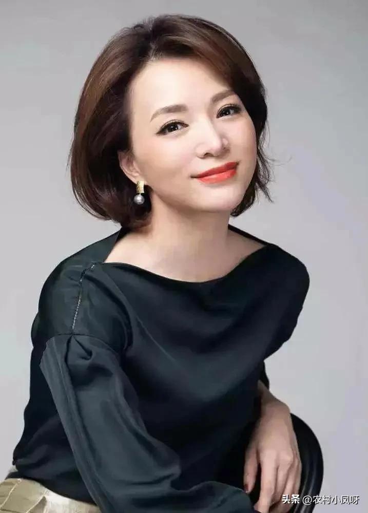 董卿