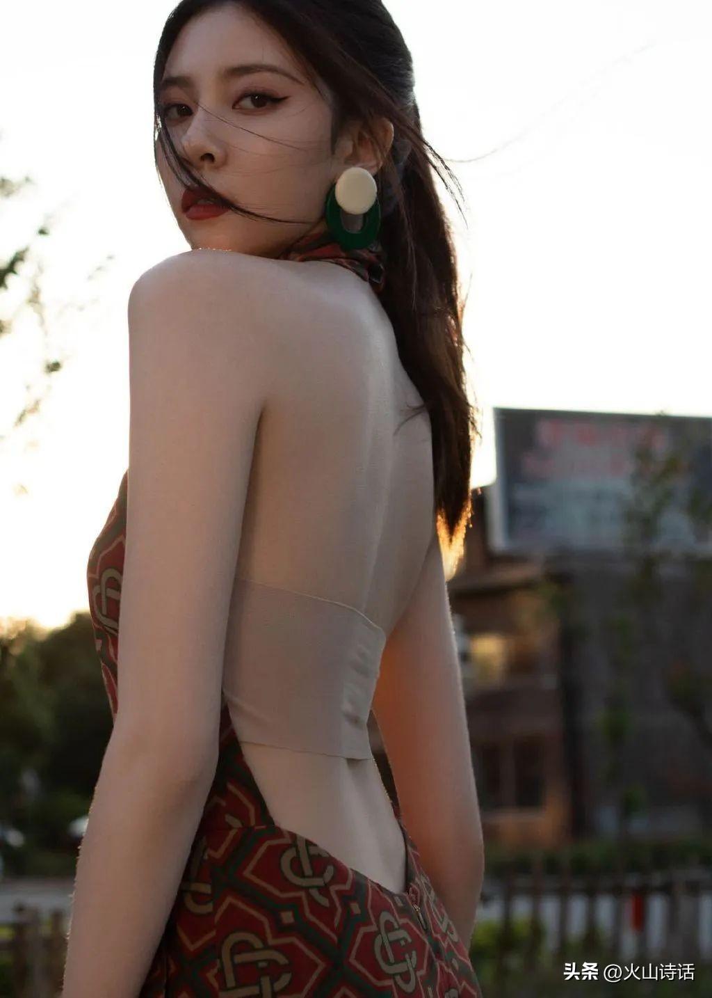 宋妍霏