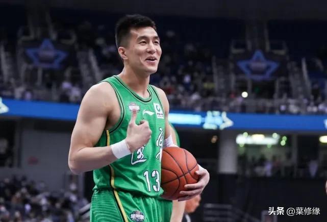 郭艾倫個人資料介紹 迎來29歲生日，年少成名已經在CBA奮戰13個賽季