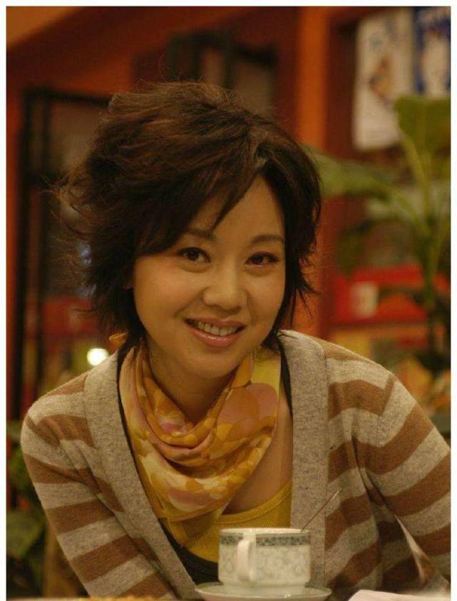 鍅妮