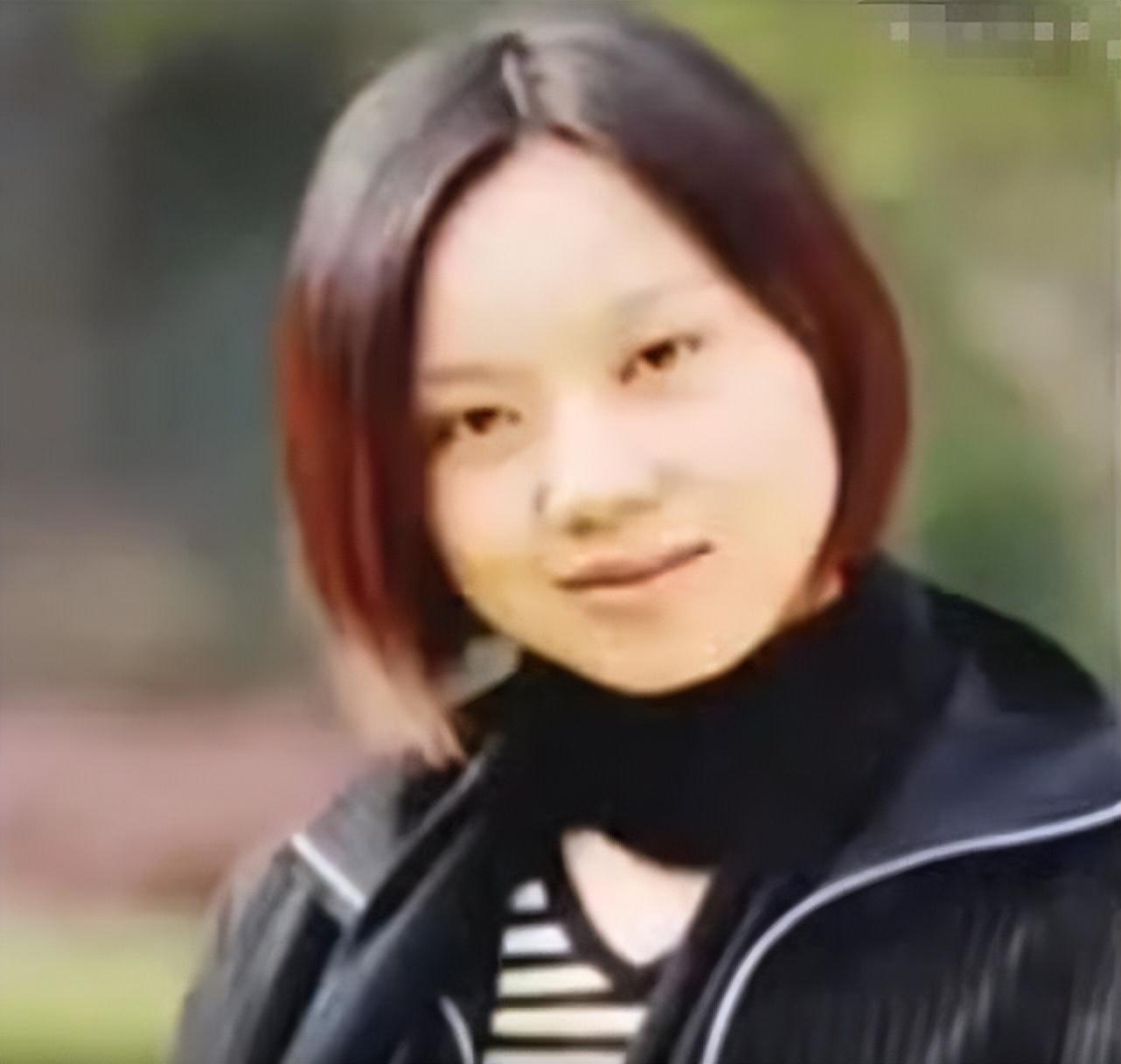 鍅妮