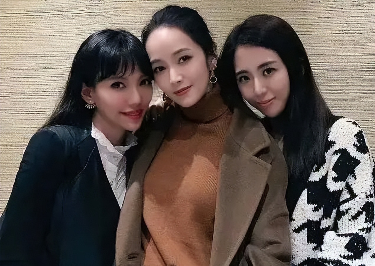李靚蕾