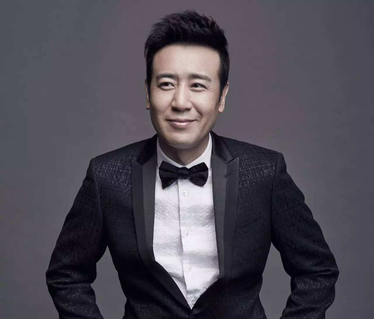 於和偉