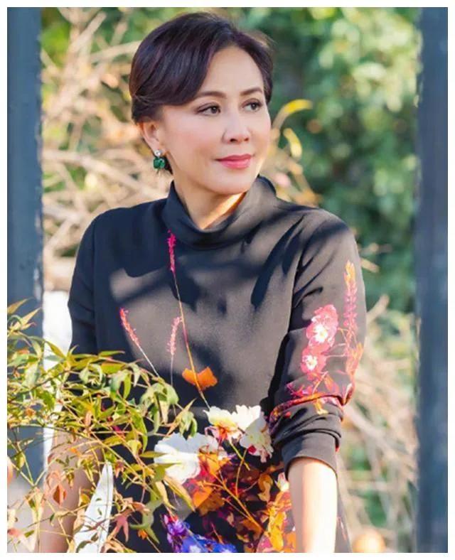 劉嘉玲