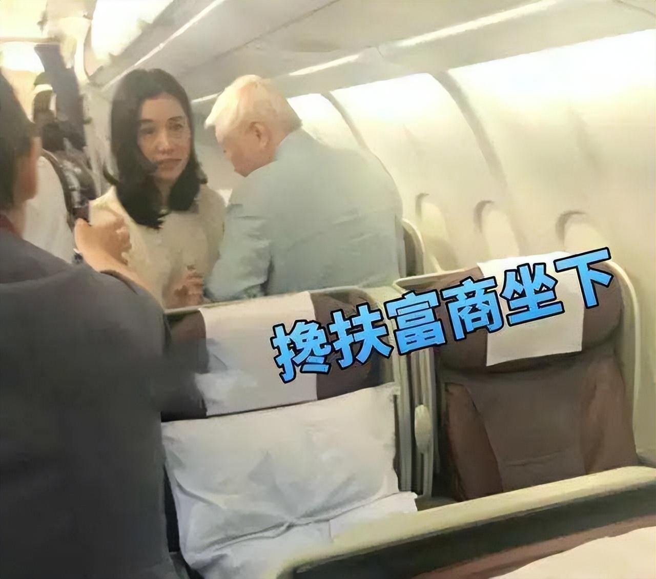李靚蕾