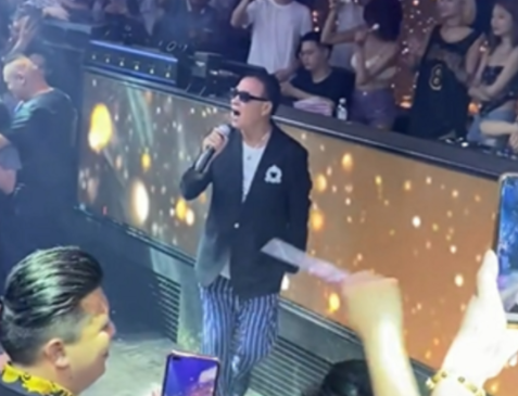萬梓良
