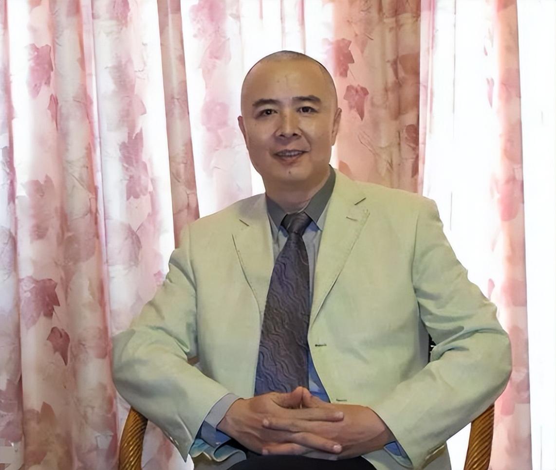 徐少華