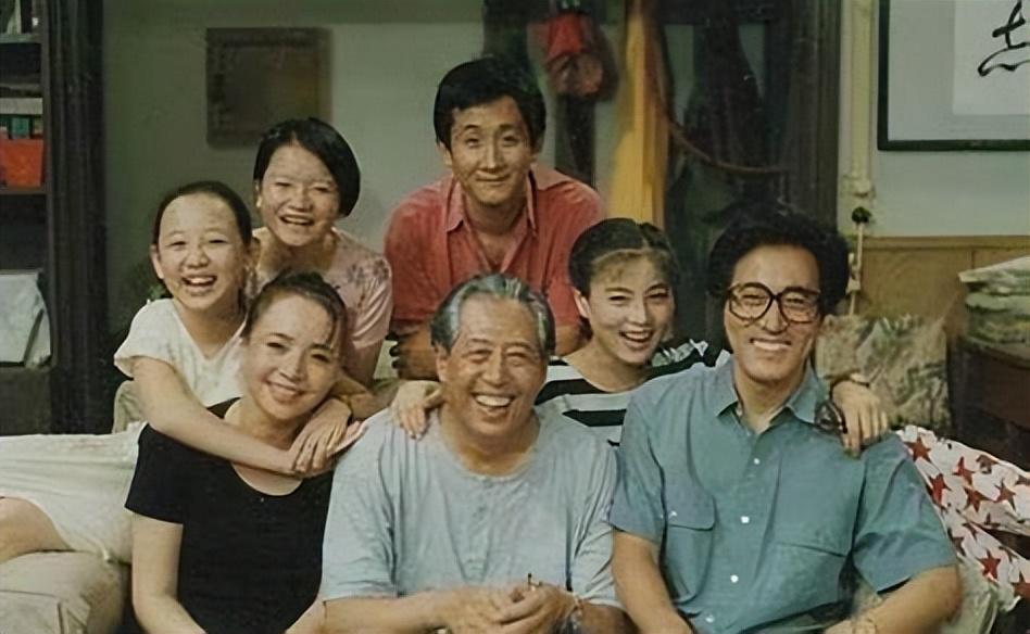 關凌