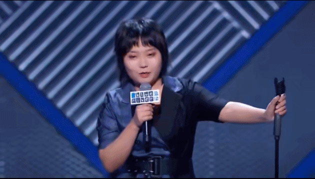 李雪琴