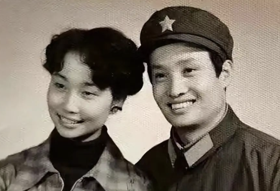 閻維文