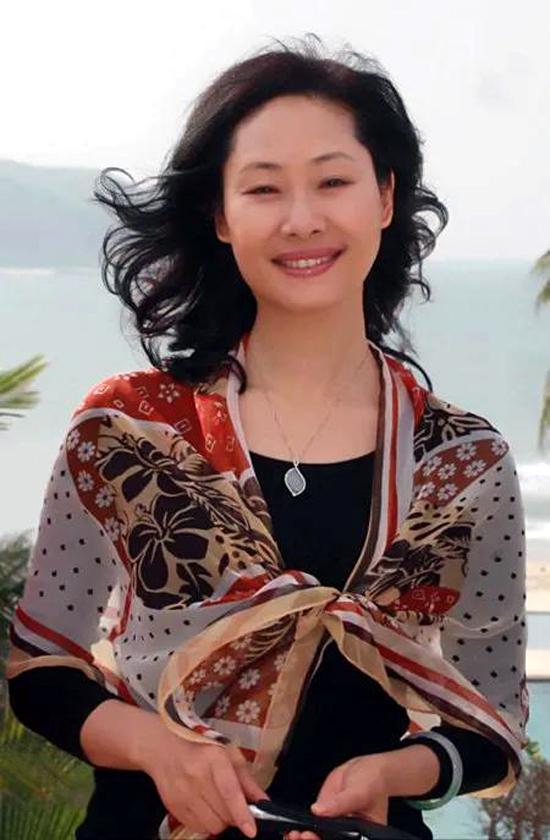 於文華