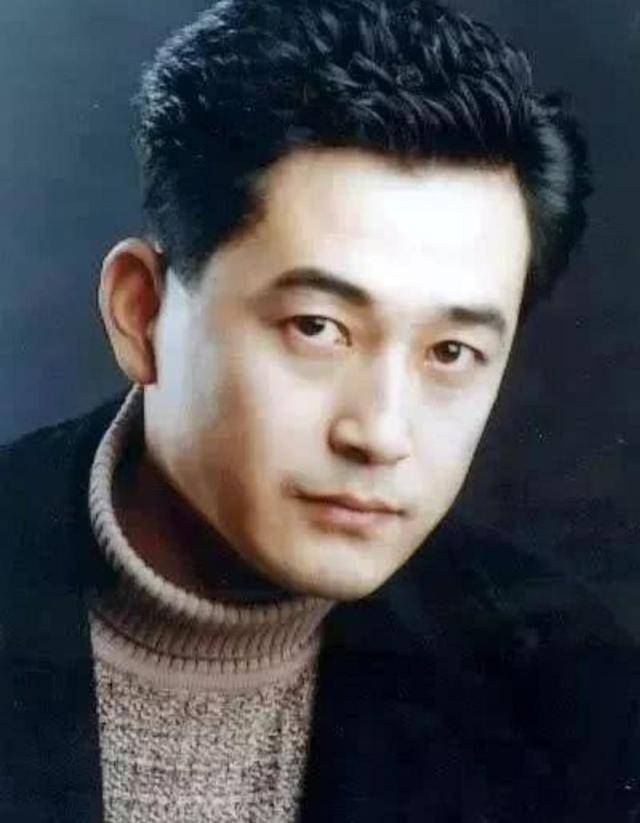 王志飛