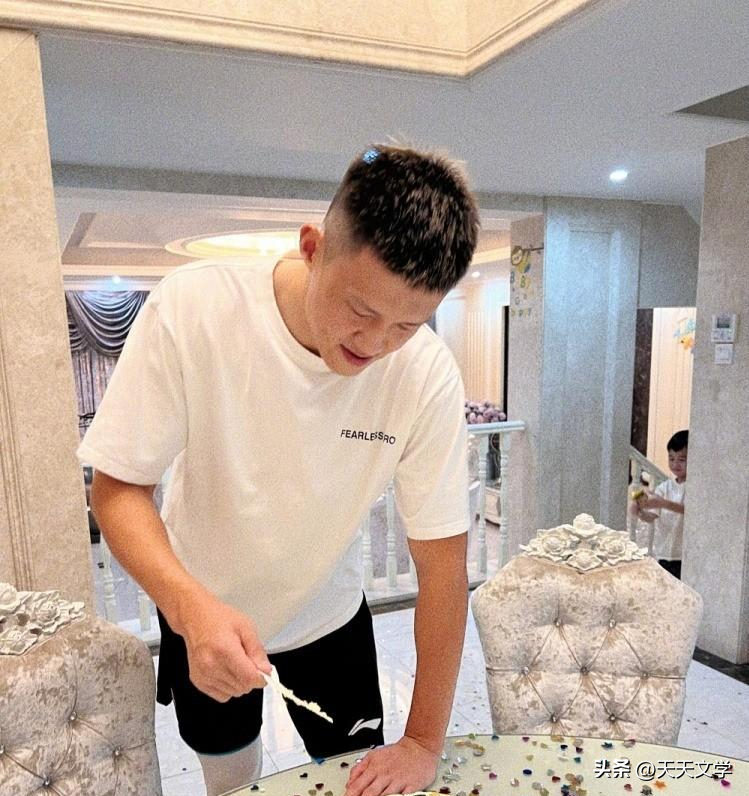 週鵬