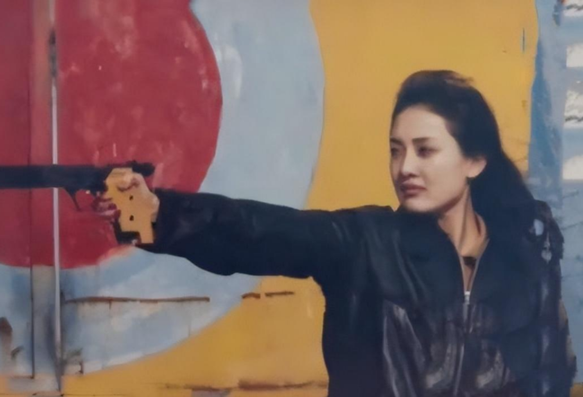 牛莉