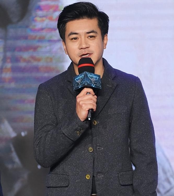 張歆藝與楊樹鵬離婚8年，她嫁如意郎君被寵成寶，他52歲至今未婚