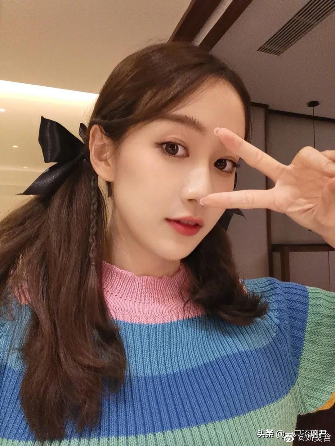 劉美含