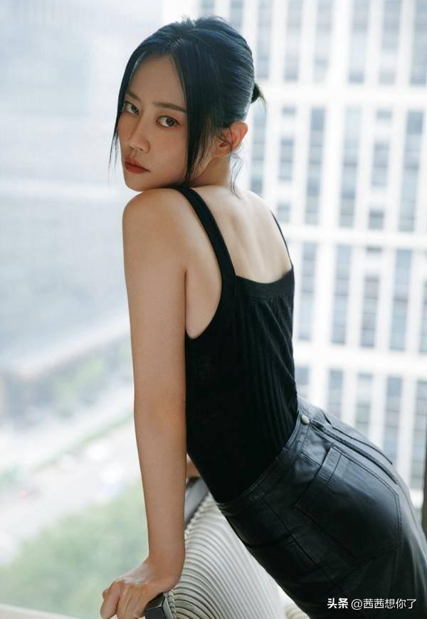 譚卓