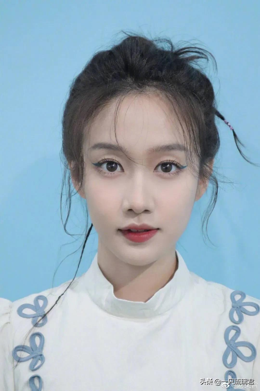 劉美含