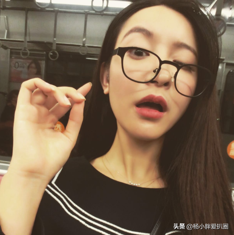 張大奕